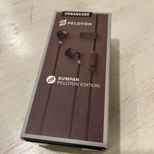 Peloton headphones | Peloton Sumpan